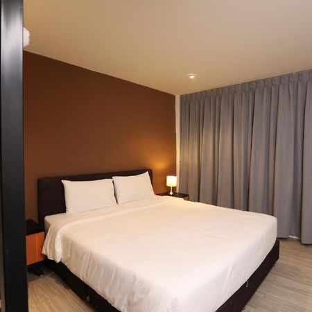 Studio F Sukhumvit Bangkok Exterior photo